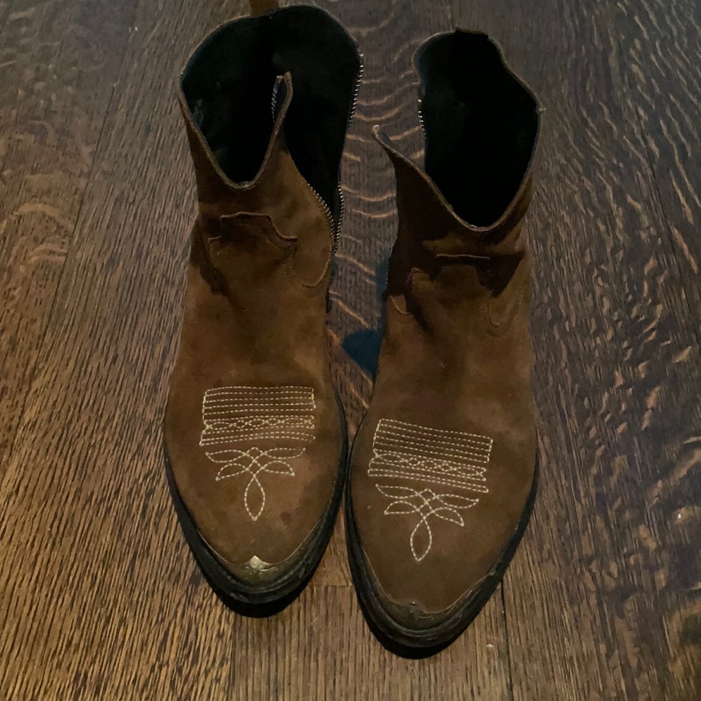 Golden goose size 38 cowboy boots
